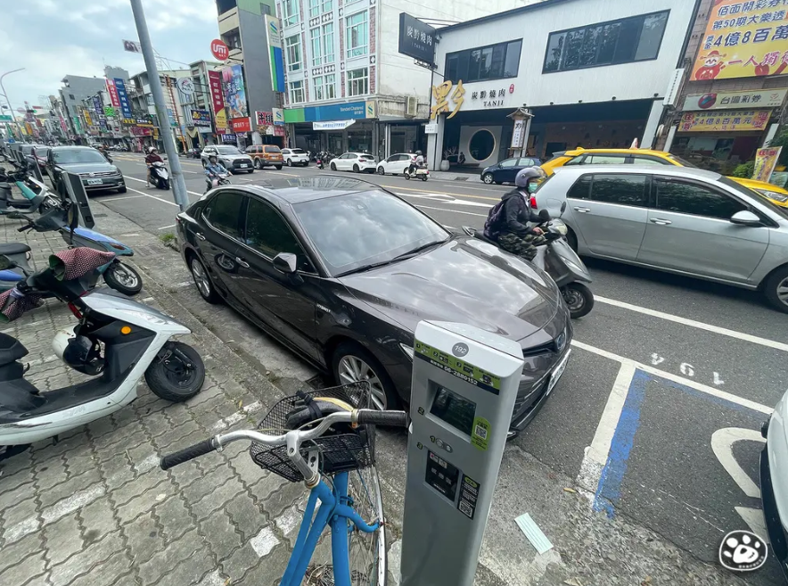 貓與蟲2023｜台南智慧停車格怎麼繳費？可以不繳費直接開走？支付方式有哪些？自動扣繳怎麼申請？解答蒐集來啦～